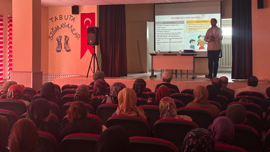 Şenpazarda Okullar Tatil mi?